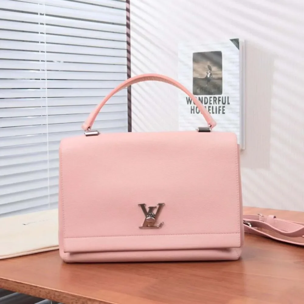 Louis Vuitton Women Pre-Loved Bag Very Good Condition